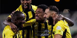 فيديو
      |
      الاتحاد
      يفوز
      على
      الأخدود
      بثنائية
      في
      الدوري
      السعودي - ستاد العرب