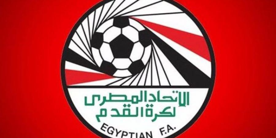 بسبب أزمة مباراة الزمالك والبنك، إقالة لجنة الحكام بالكامل - ستاد العرب