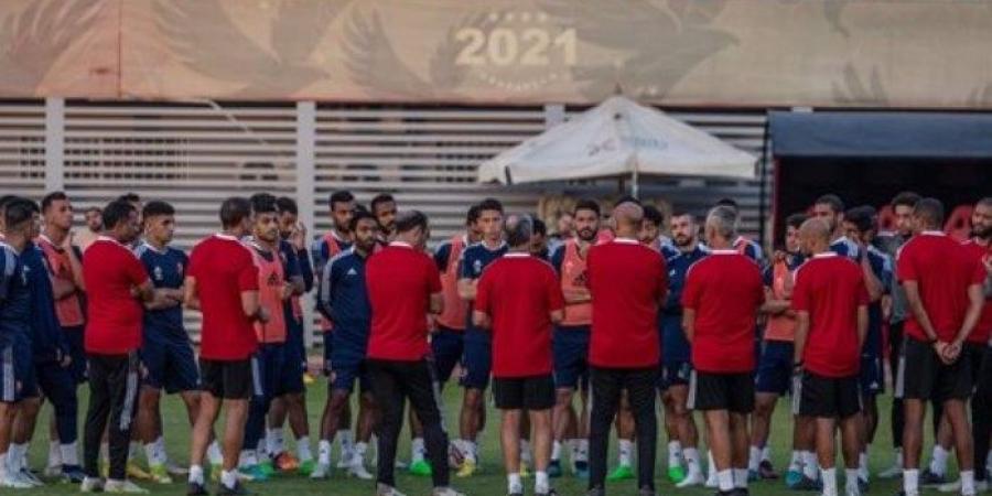 الأهلي يستأنف تدريباته استعداداً لمباراة الاتحاد السكندري بالدوري - ستاد العرب